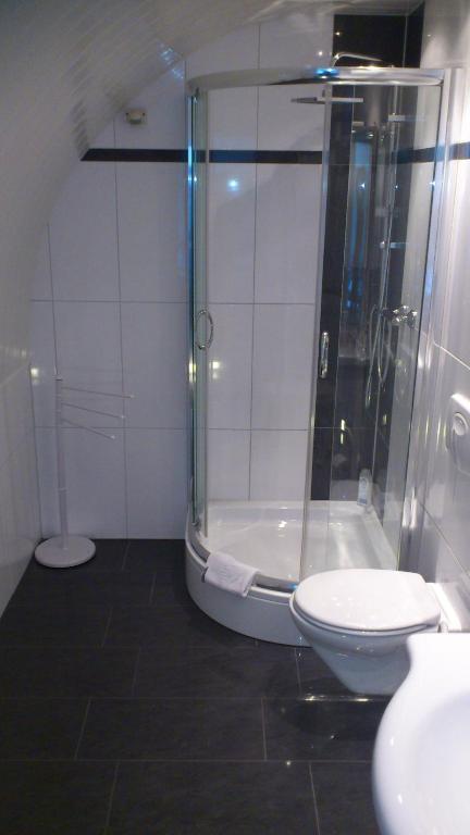 Hotel Am Rosenplatz,24 Stunden Check In, Kostenfreie Parkplaetze Brechtorf Exterior photo